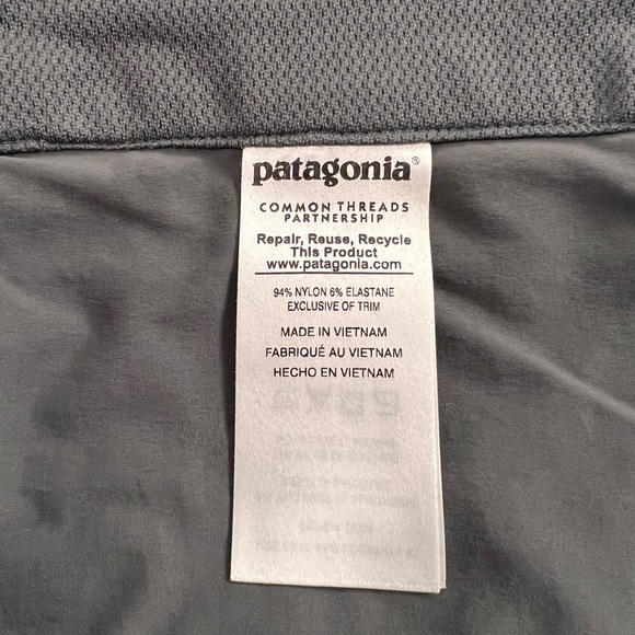Patagonia Men's Shorts - Picture 7 of 8